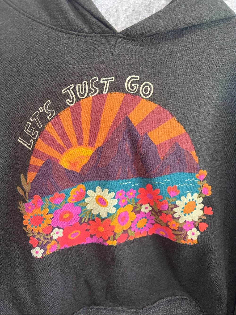 NATURAL LIFE Knit hoodie with sunset Print